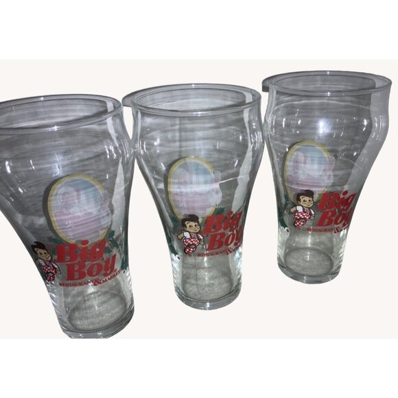 Coca-Cola  Big Boy Christmas Santa Glasses- set of three - Picture 3 of 7
